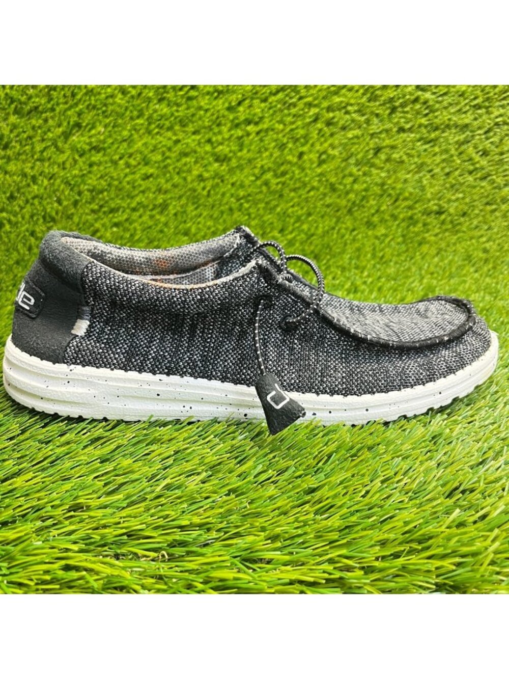 Hey Dude Wally Sox Mens Size 9 Gray‎ White Casual Walking Slip On Shoes